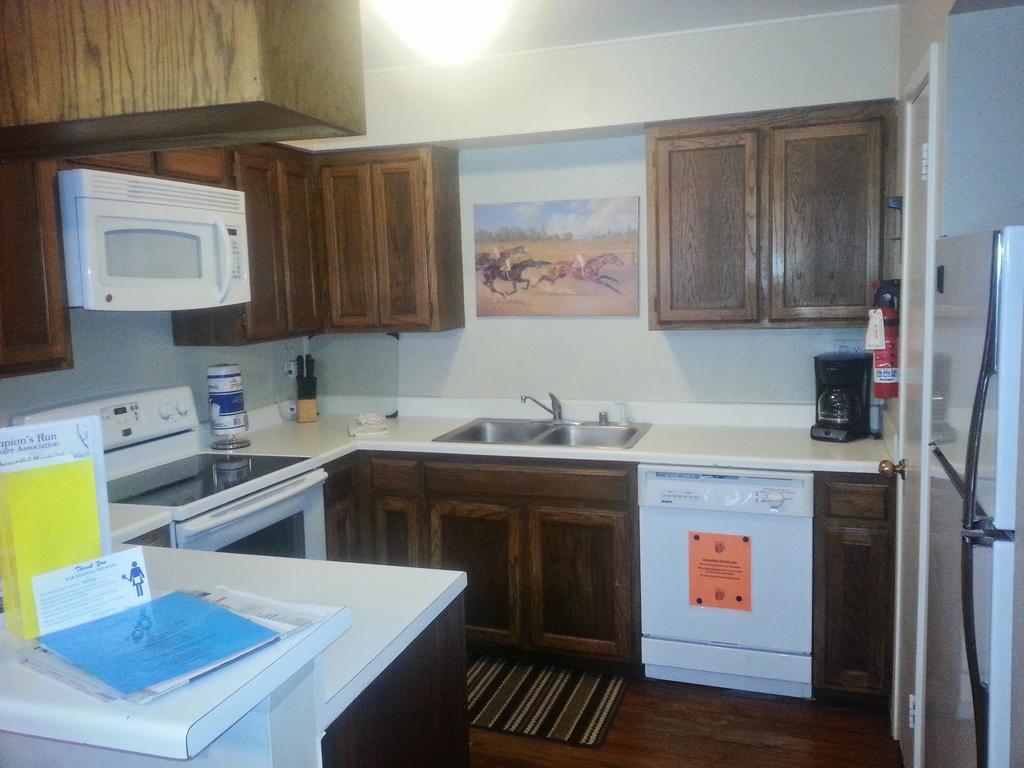 Ruidoso Downs Condos at Champion's Run, a VRI resort Habitación foto